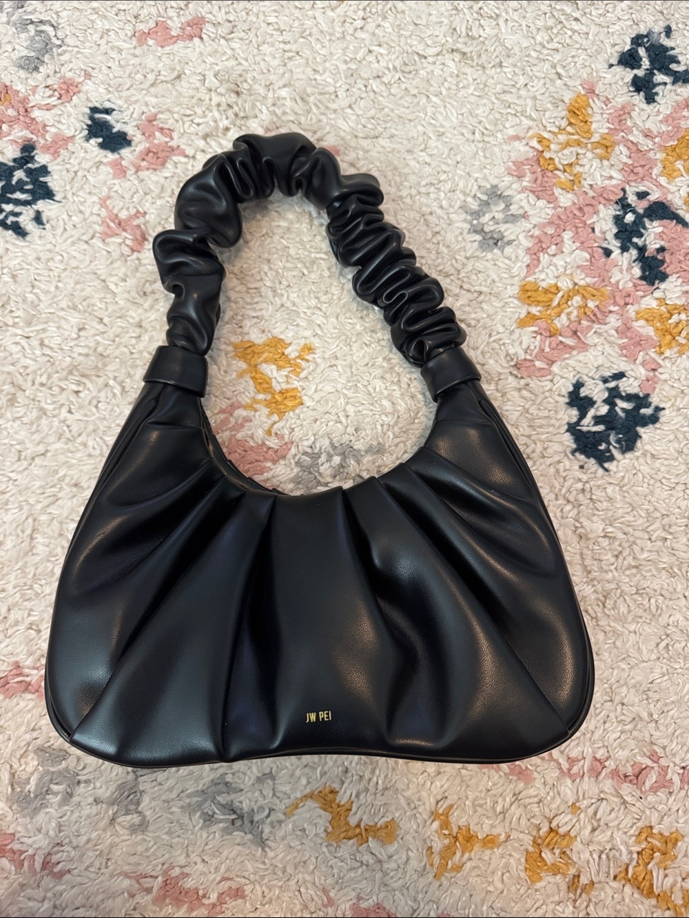 JW PEI purse